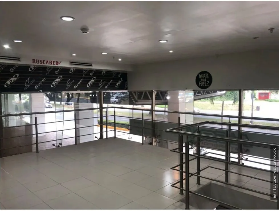 Alquiler de local comercial en Avenida Balboa
