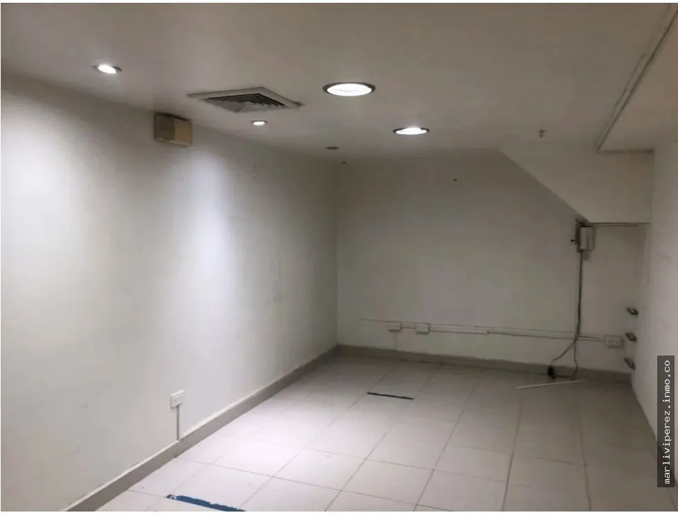 Alquiler de local comercial en Avenida Balboa