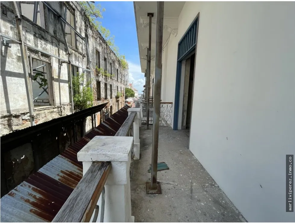 VENTA DE EDIFICIO EN CASCO ANTIGUO