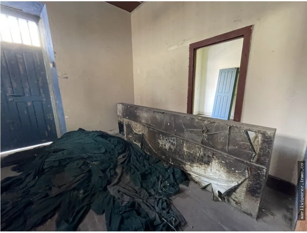 VENTA DE EDIFICIO EN CASCO ANTIGUO