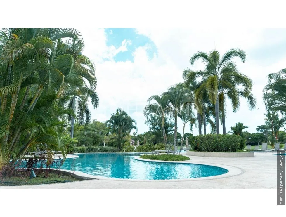 Apartment for Sale Located in Santa María