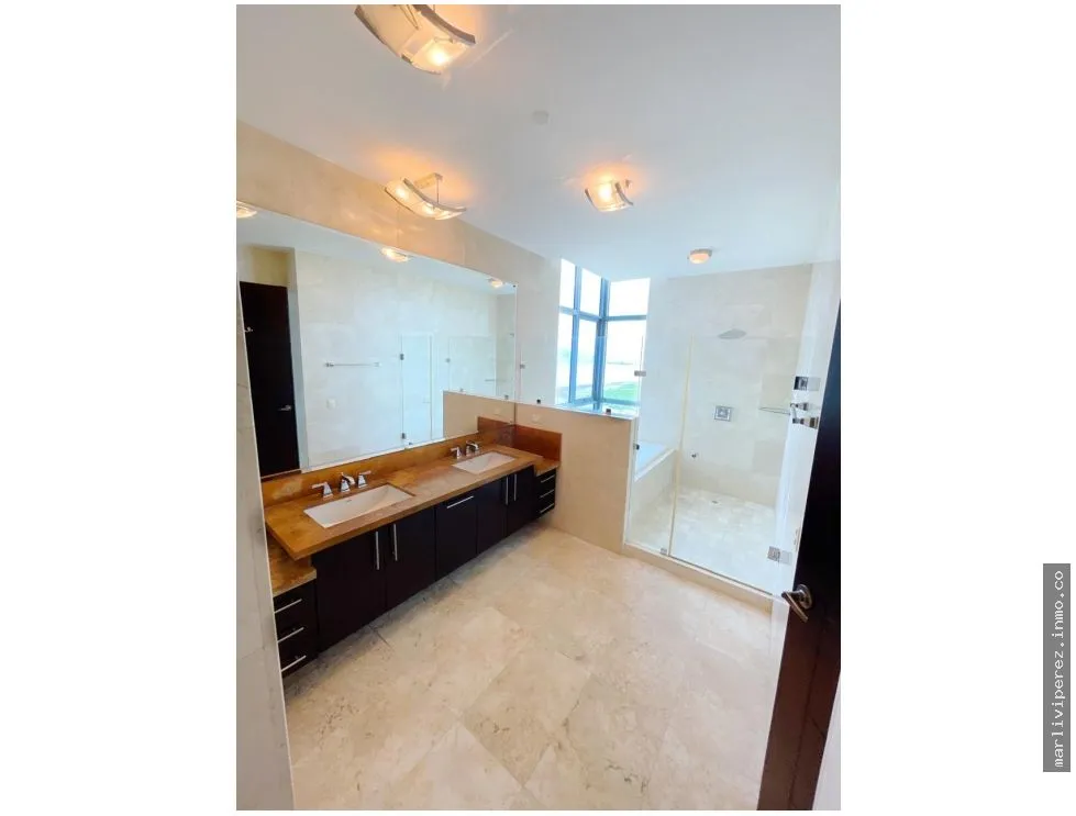 VENTA DE APARTAMENTO DE LUJO EN COSTA DEL ESTE