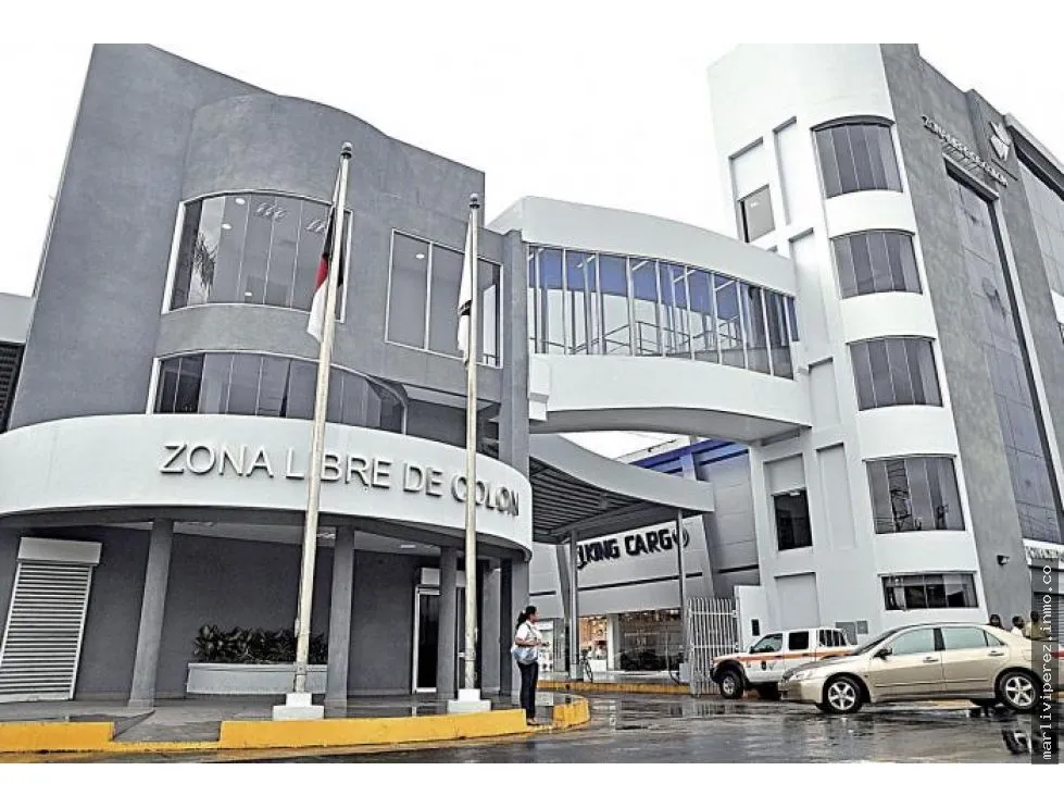 Venta de Oficina Showroom Zona Libre