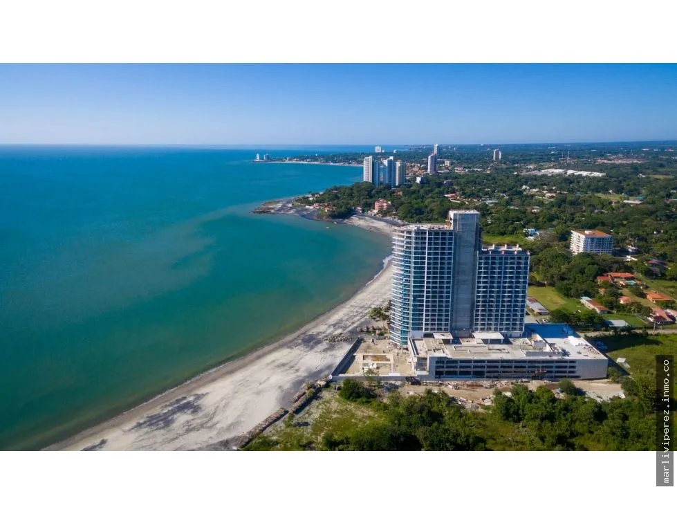 Apartamento en venta ROYAL PALM Gorgona Beach