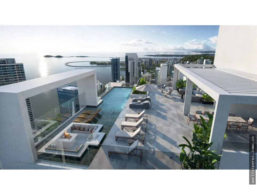 Luxury Apartment with Sea View for Sale on Avenida Balboa, Panama