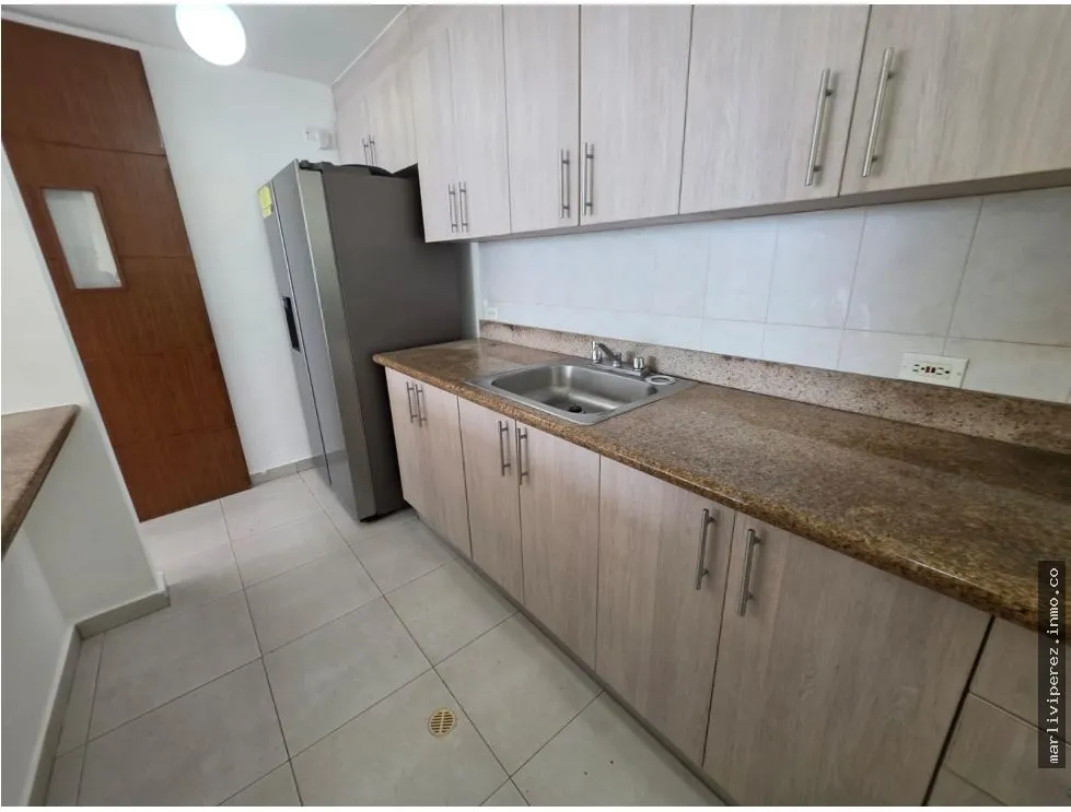 VENTA DE APARTAMENTO FRENTE AL MAR EN SAN FRANCISCO