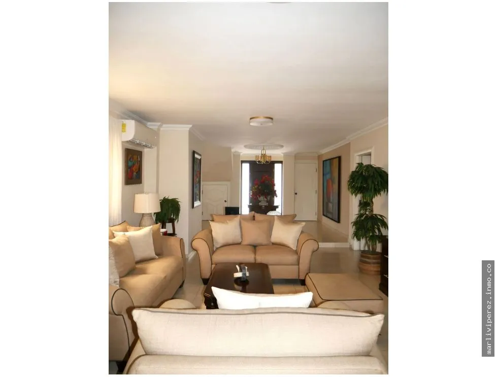 HOUSE FOR SALE RAINFOREST VILLAS CONDADO DEL REY