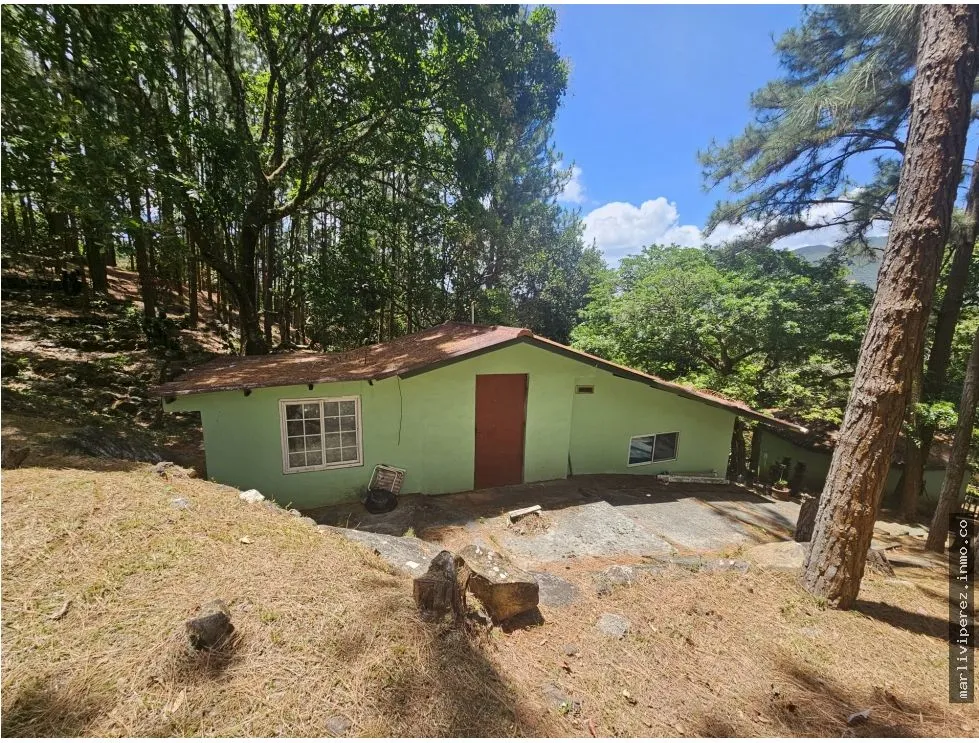 LAND SALE WITH HOUSE IN ALTOS DE MARIA