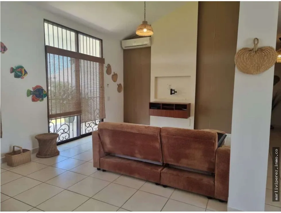 Se vende casa en el Higo de San Carlos