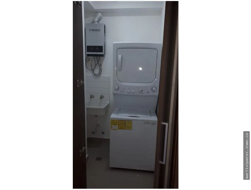 Se alquila apartamento PH Venezia en el Carmen