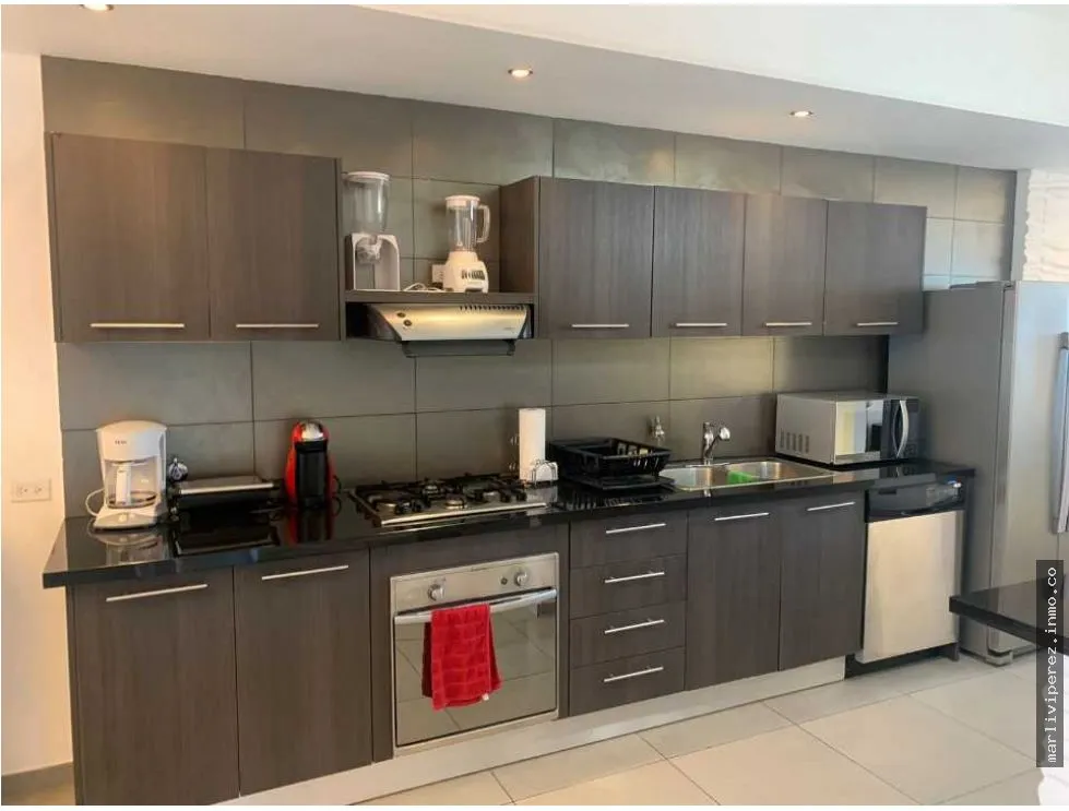 Se alquila apartamento PH Yacht Club Av. Balboa