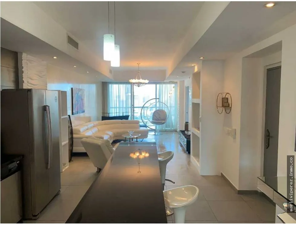 Se alquila apartamento PH Yacht Club Av. Balboa