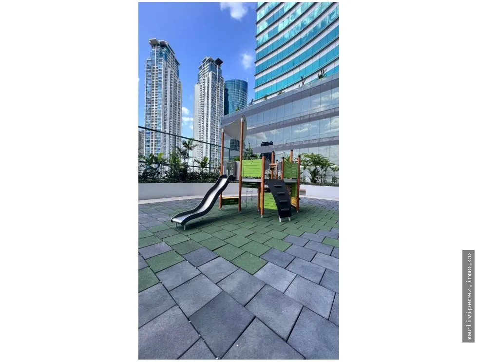 VENTA DE APARTAMENTO VISTA AL MAR EN COSTA DEL ESTE PRIMERA LÍNEA.