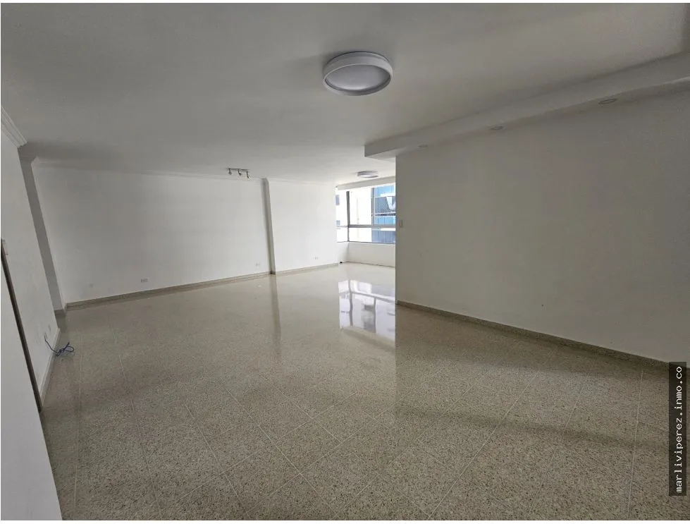 APARTMENT FOR SALE IN MARBELLA, GREAT DEAL