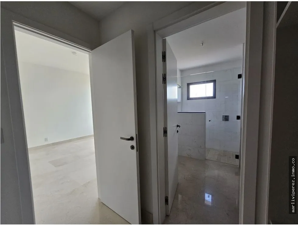 LUXURY APARTMENT FOR SALE IN SANTA MARIA