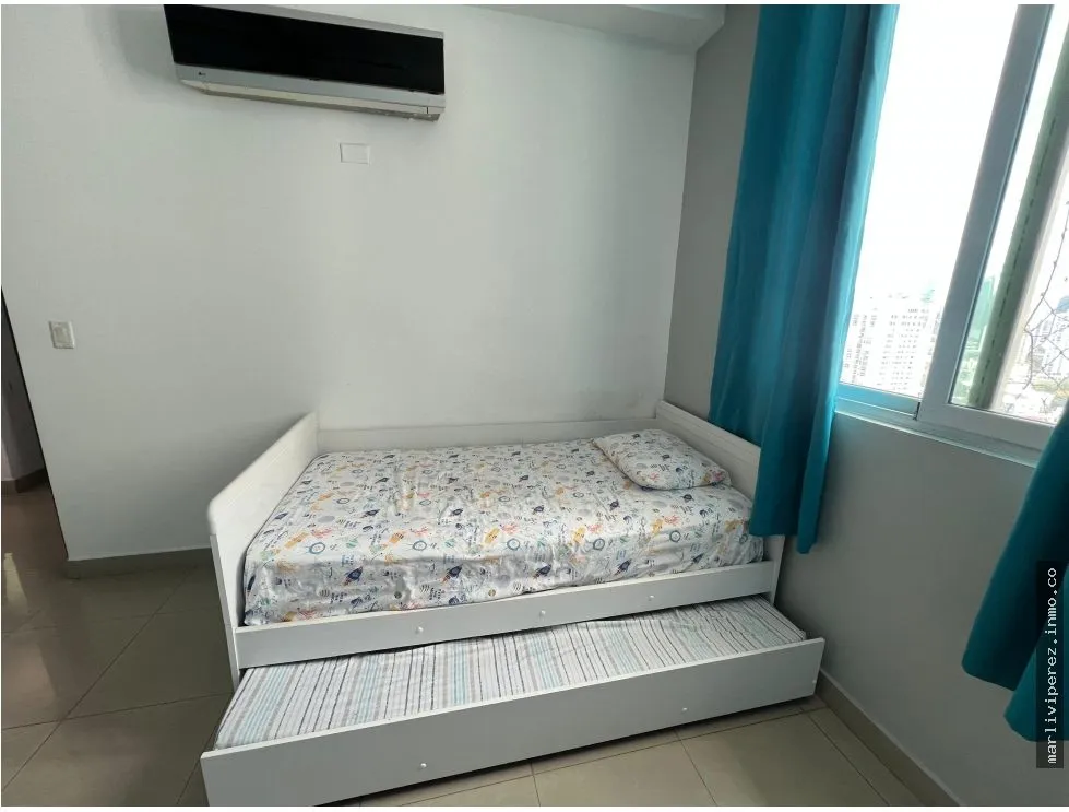 APARTMENT FOR RENT IN SAN FRANCISCO, STEPS FROM OMAR PARK