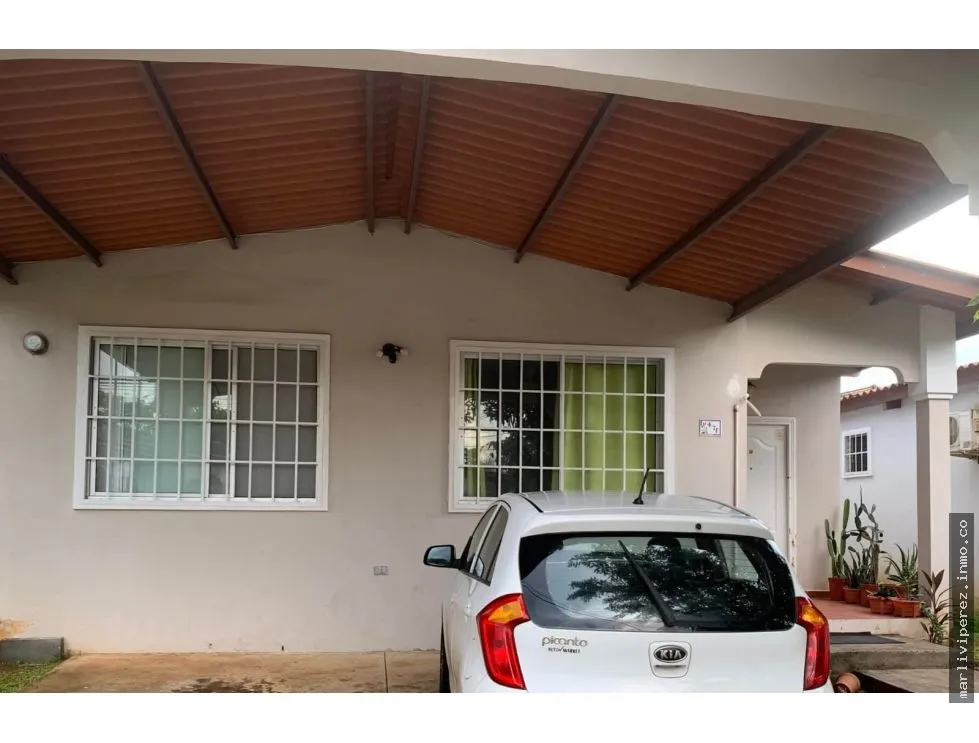 Venta de casa en Brisas del Golf, Arraijan