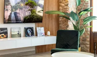 SALE OF FURNISHED APARTMENT IN CASCO VIEJO