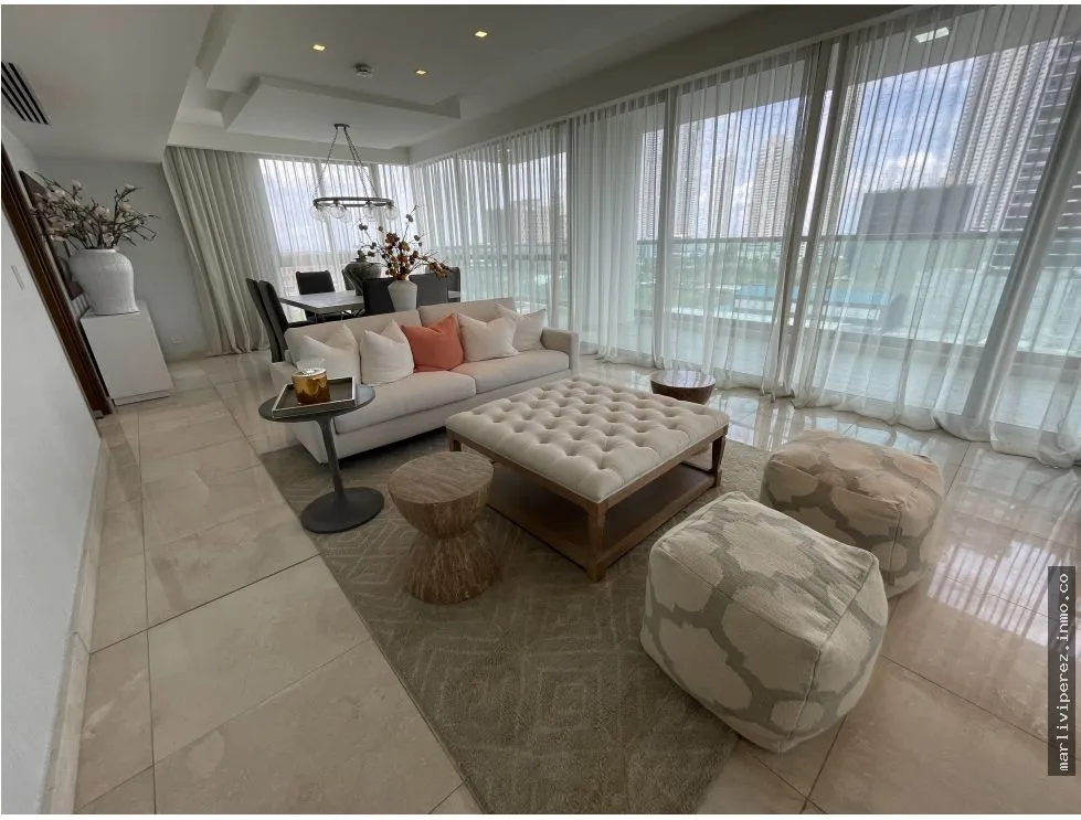 Venta de Apartamento en Costa del Este