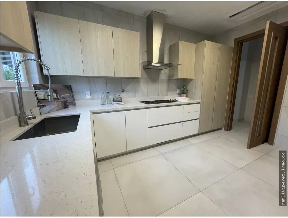 VENTA DE CASA EN SANTA MARIA, CASAS DUPLEX DE LUJO