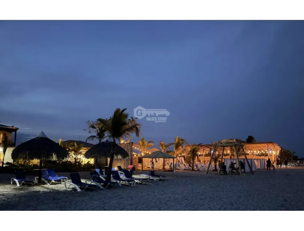 SE VENDE CASA 112 M2  EN CHAME THE TIDES PLAYA CARACOL  DOS NIVELES