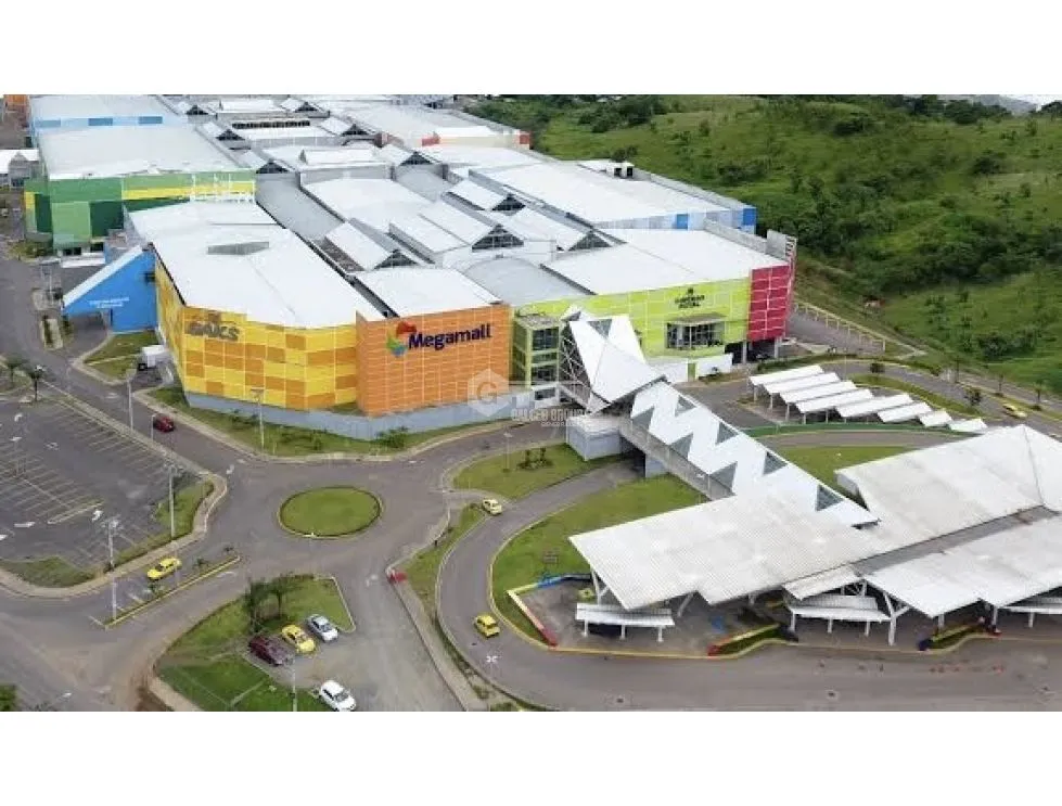 Commercial Space for Rent New Tocumen Megamall 559M Ground Floor Investment