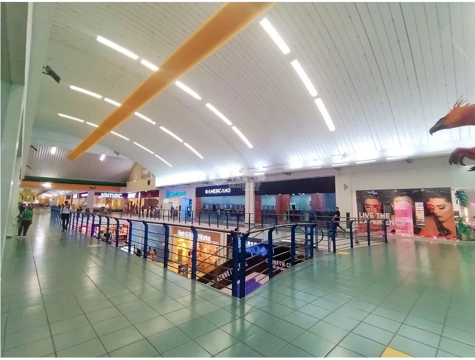 Espace commercial à Ancon à louer