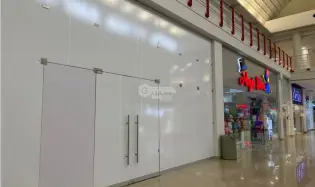 LOCAL / ARRAIJAN / WESTLAND MALL / 100M / COMERCIAL / PLANTA BAJA