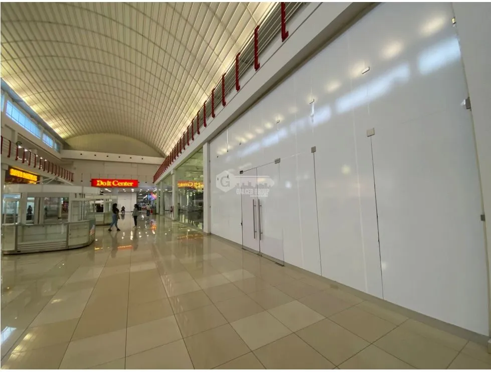 LOCAL / ARRAIJAN / WESTLAND MALL / 100M / COMERCIAL / PLANTA BAJA