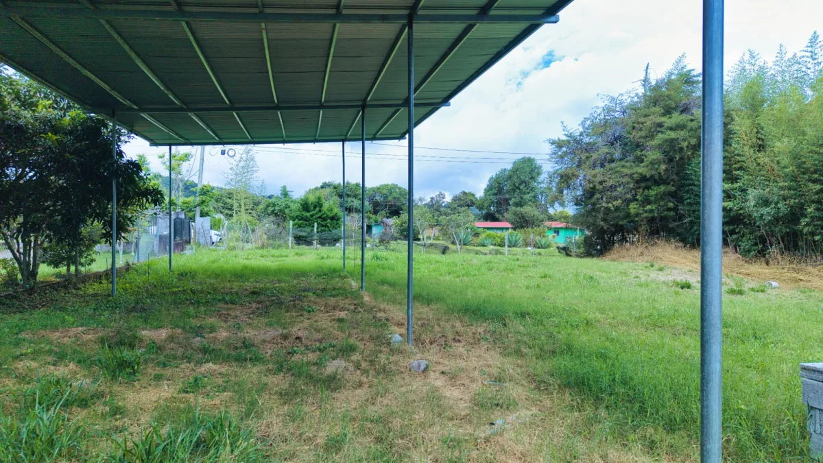 Terreno Estratégico en el Centro de Volcán