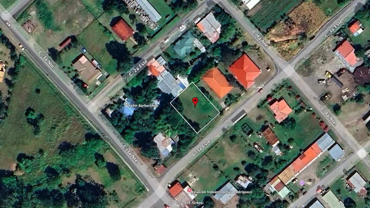Terreno Estratégico en el Centro de Volcán