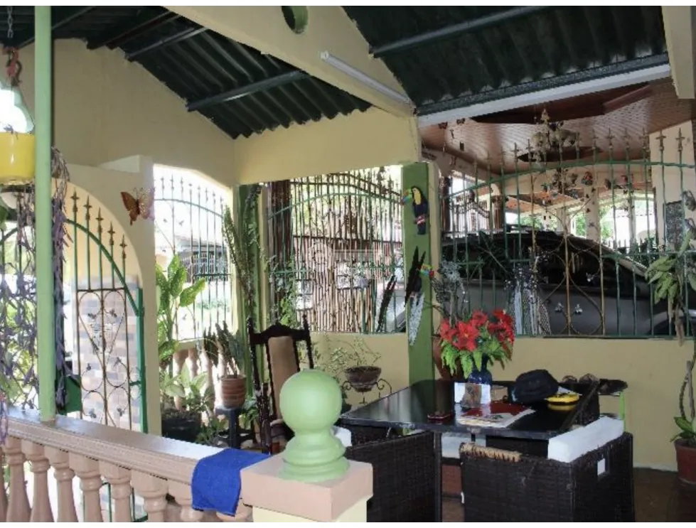 Maison unifamiliale à Don Bosco à vendre