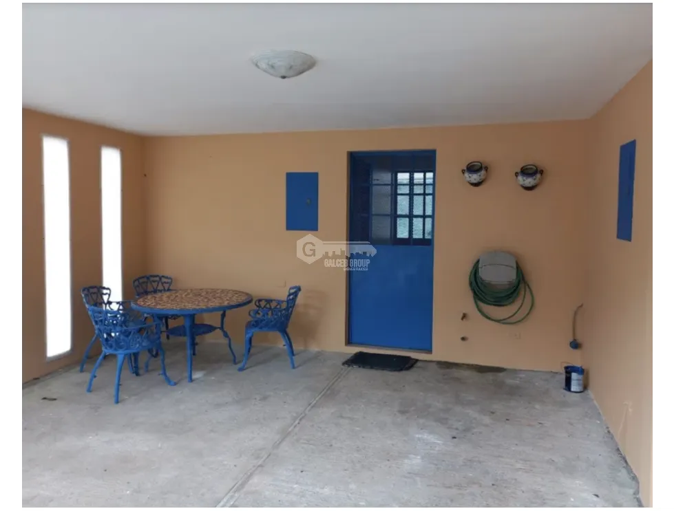 CERRO AZUL / FORTIN / 2627M / 3 LEVELS / 3 BEDROOMS / VACANT / 5 PARKING SPACES
