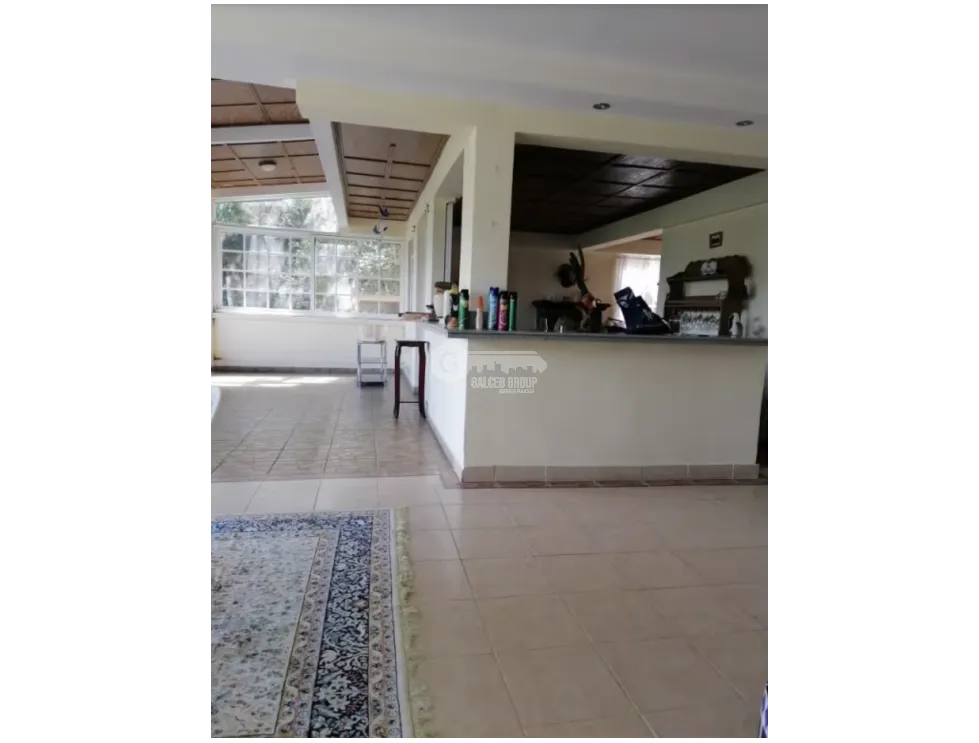 CERRO AZUL / FORTIN / 2627M / 3 LEVELS / 3 BEDROOMS / VACANT / 5 PARKING SPACES