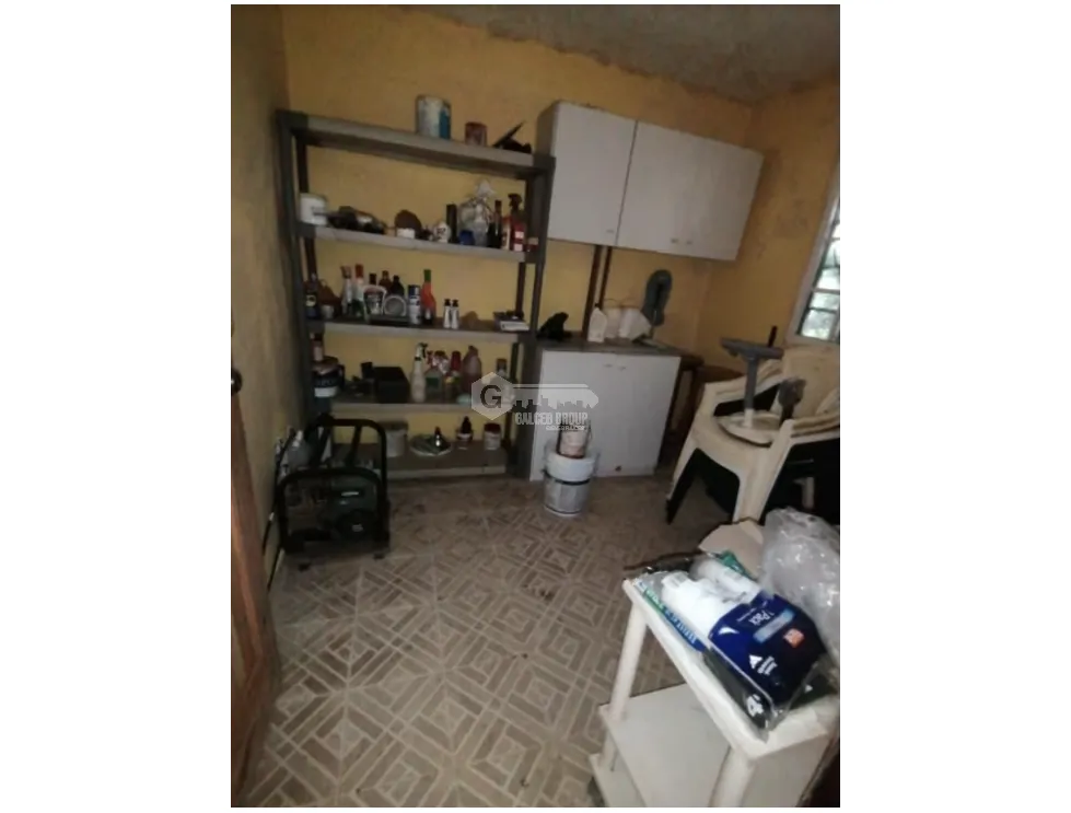 CERRO AZUL / FORTIN / 2627M / 3 LEVELS / 3 BEDROOMS / VACANT / 5 PARKING SPACES