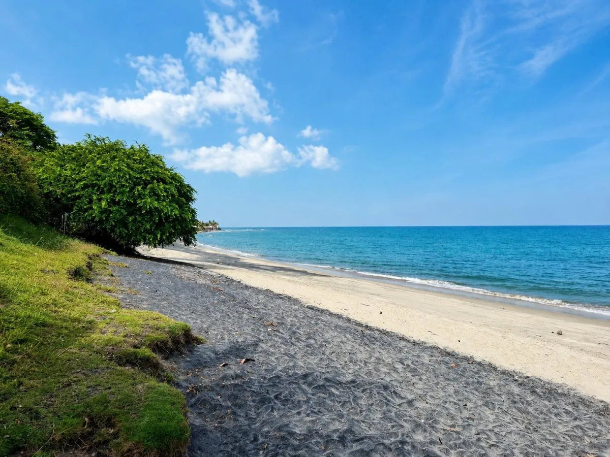 Apartamento frente al mar en El Palmar Residences