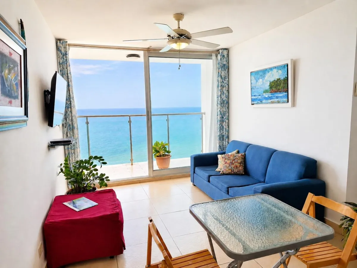 Apartamento frente al mar en El Palmar Residences