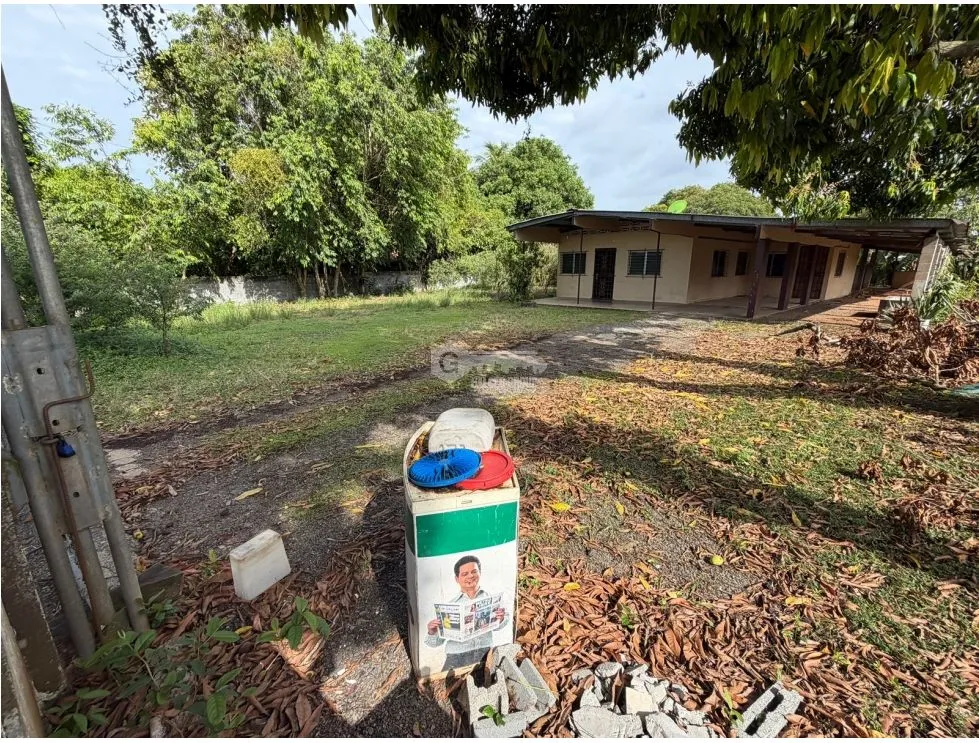 Commercial House for Rent in Chorrera, 1200 m² Near the Market
