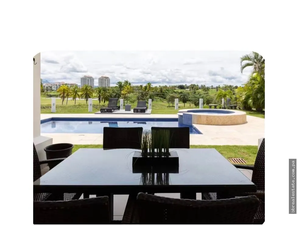 Sale of Luxury Home in Vistamar Golf, Beach & Marina, San Carlos