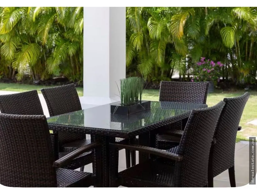 Sale of Luxury Home in Vistamar Golf, Beach & Marina, San Carlos