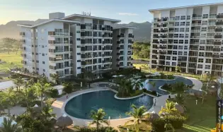 Venta de apartamento en PH Ventanas, Playa Caracol