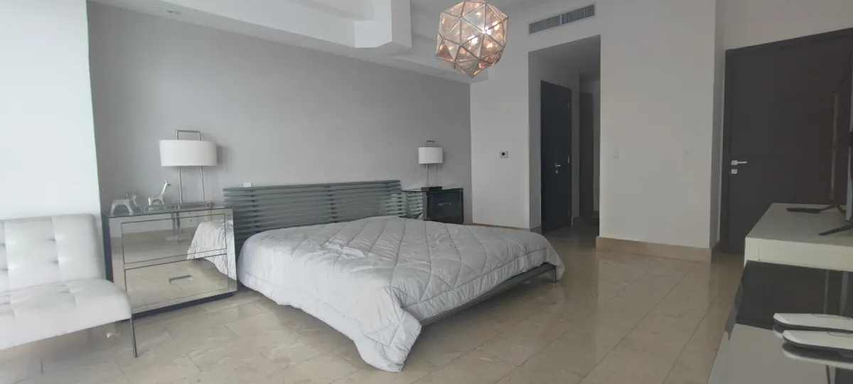 Investment Opportunity in Grand Tower Punta Pacifica, 231 m², With Tenant, $599,000