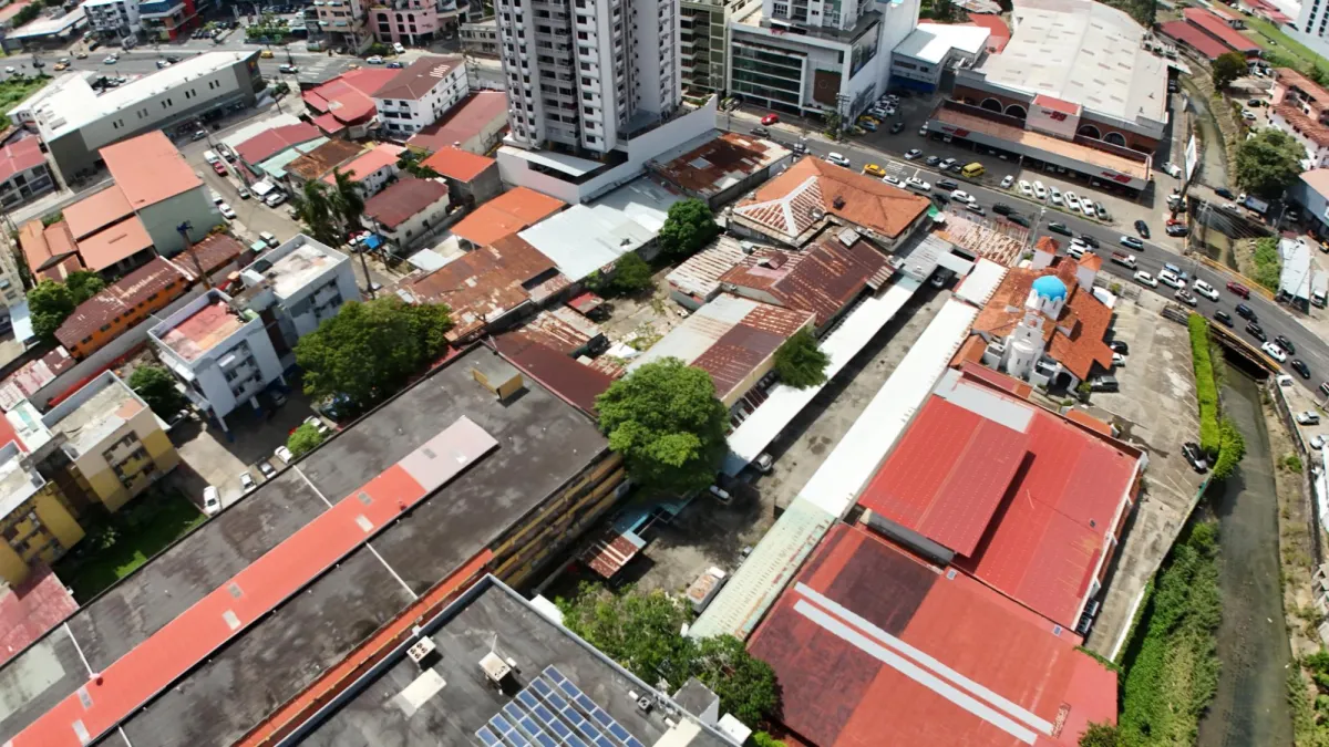 LAND FOR SALE FOR MIXED DEVELOPMENT ON VIA PORRAS