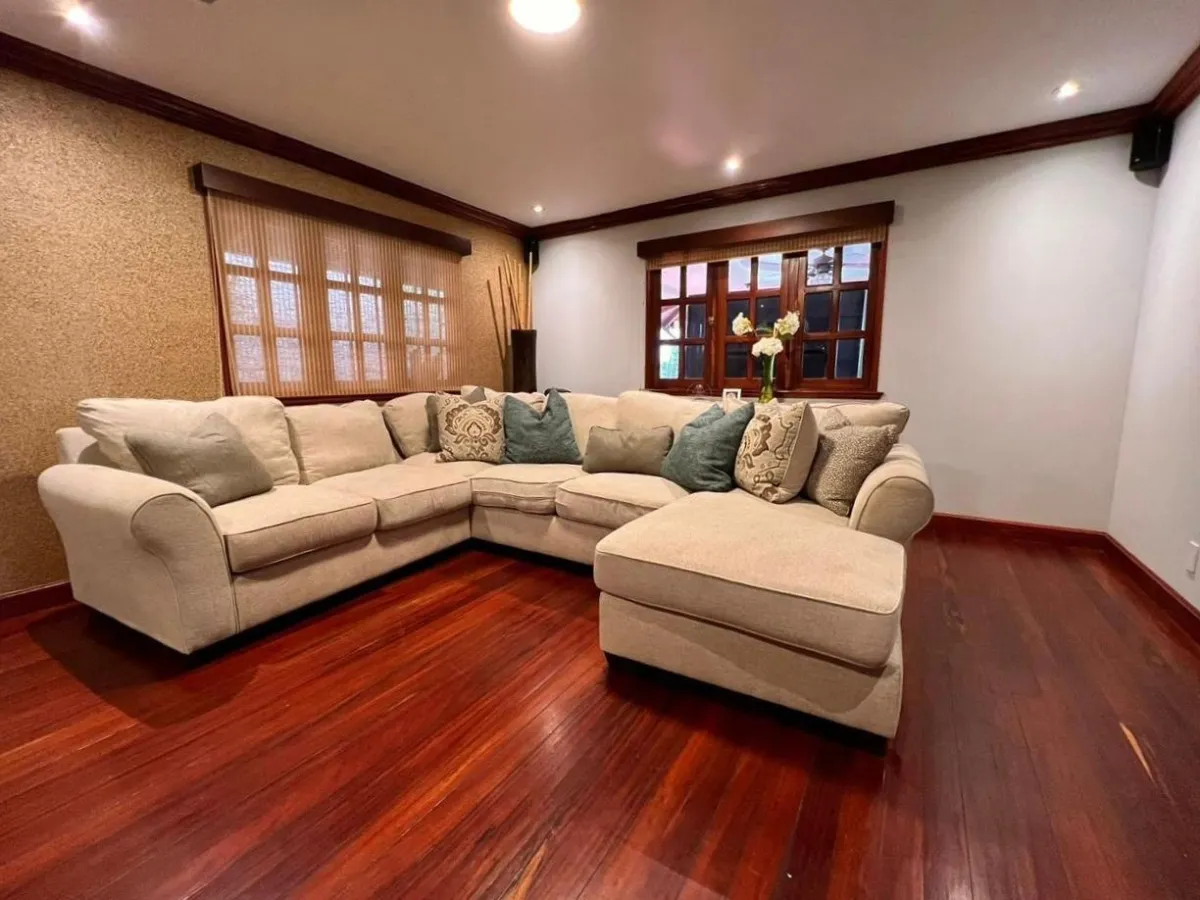 HOUSE FOR SALE OR RENT IN LOMA ALEGRE