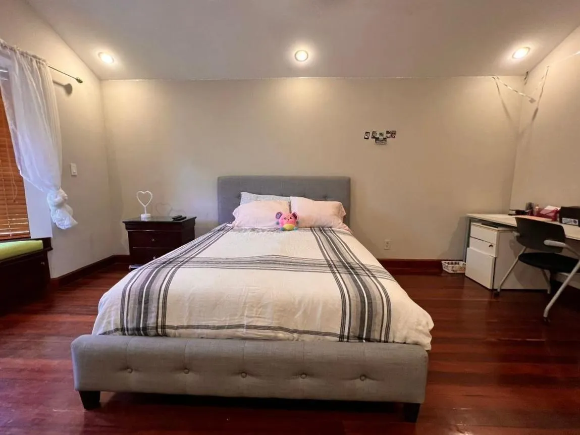 HOUSE FOR SALE OR RENT IN LOMA ALEGRE