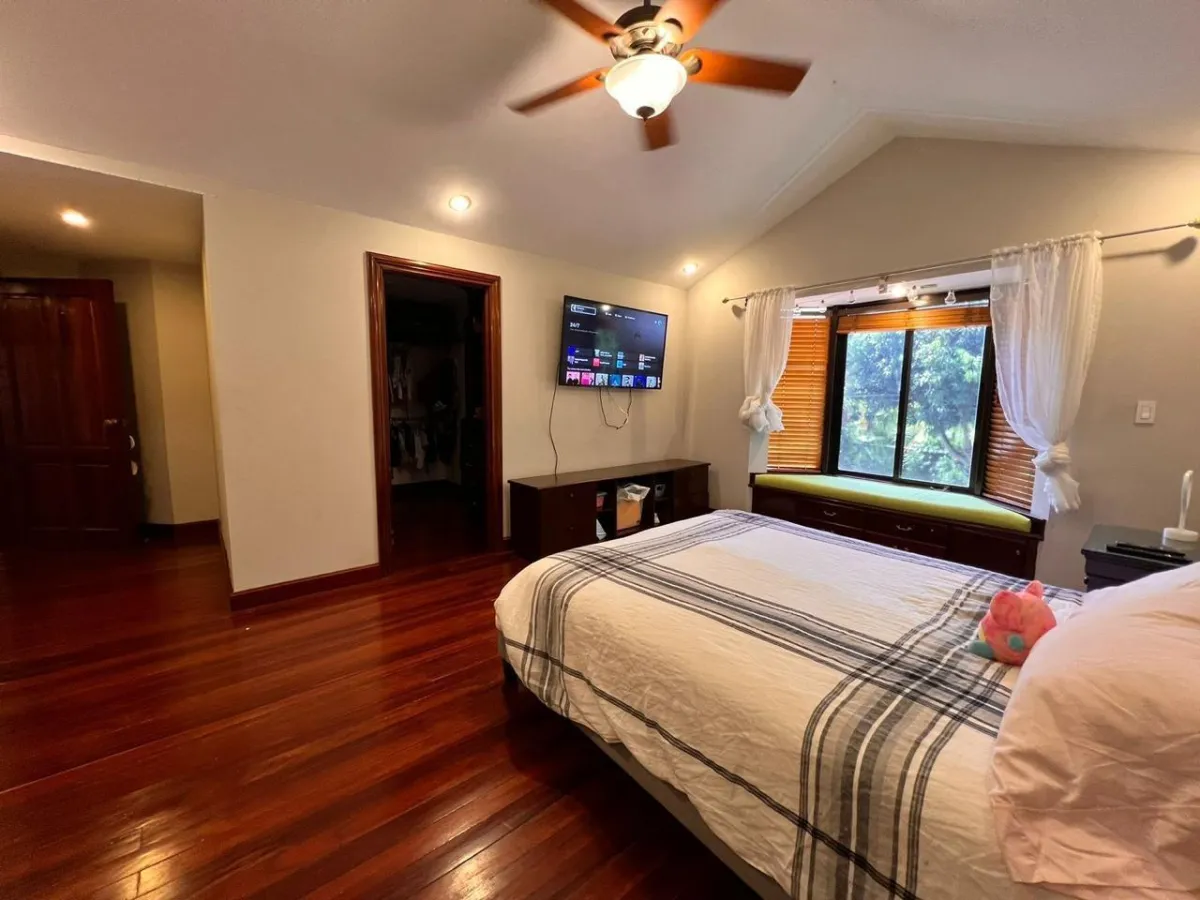HOUSE FOR SALE OR RENT IN LOMA ALEGRE