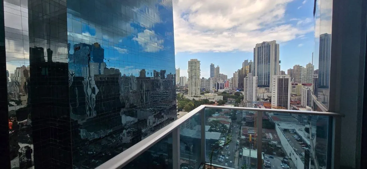 Alquiler y Venta de apartamento en Obarrio