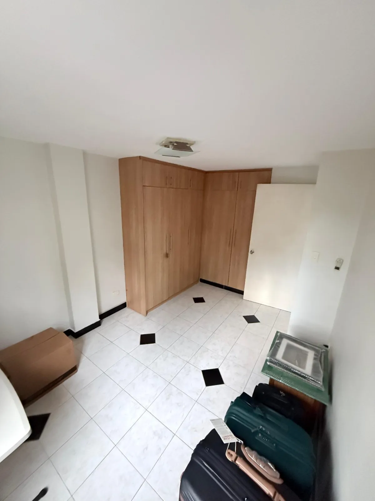 Apartment for sale in Albroojk