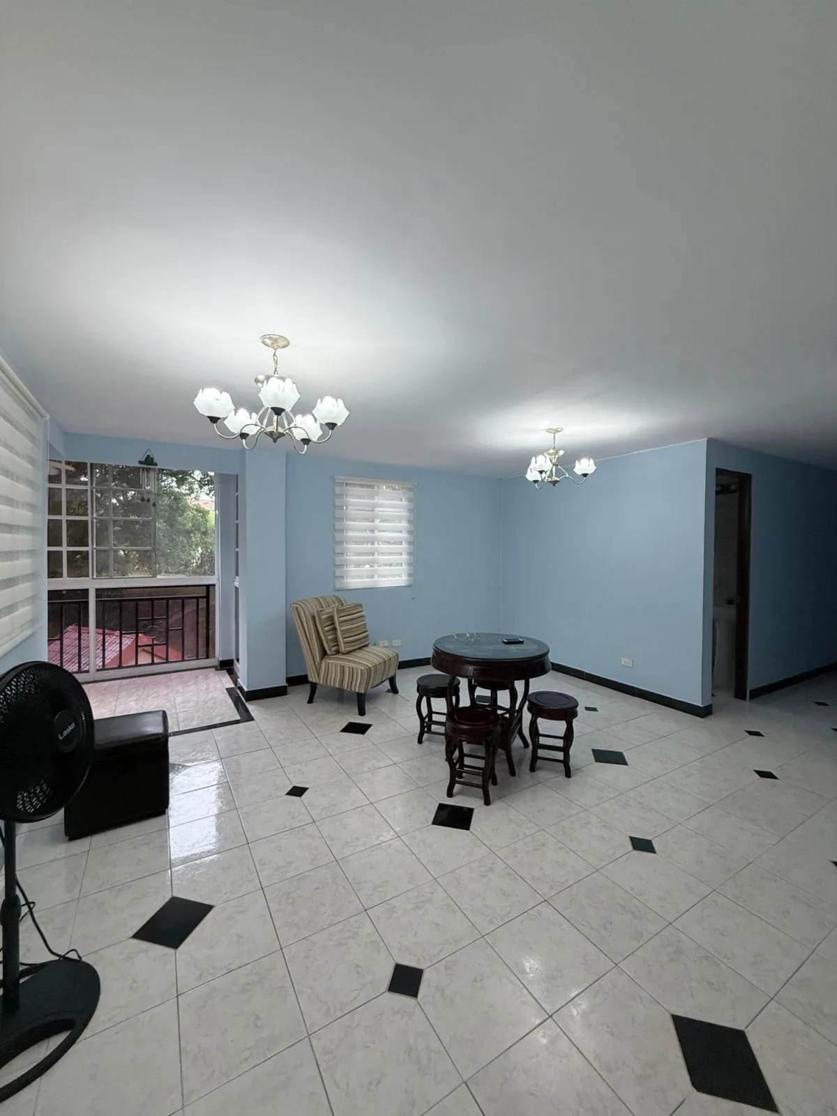 Apartment for sale in Albroojk