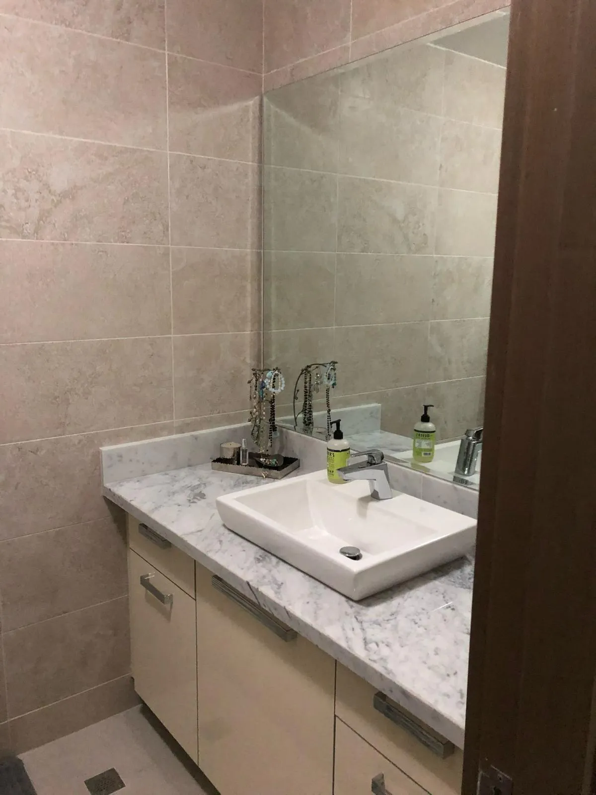 apartment rental